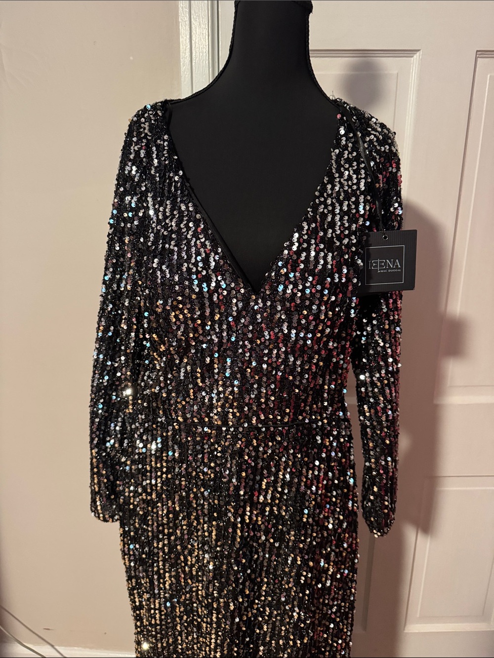 Ieena for Mac Duggal NWT Gown 26445 Sequined Long Sleeve Evening Formal Gala 10 - Picture 3 of 15